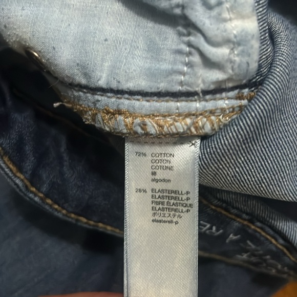 GAP Blue Straight Cuff Jeans Size 4 Mid-Rise Medium Wash Classic Casual - Picture 11 of 12